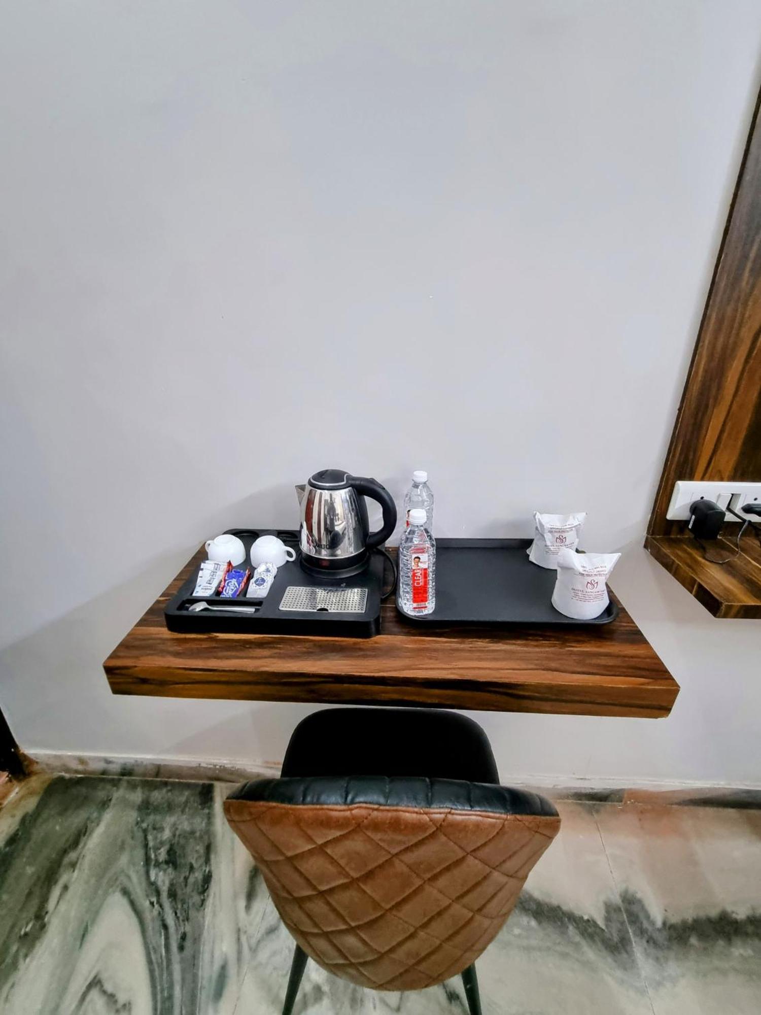 Hotel Sangam View Prayagraj Extérieur photo