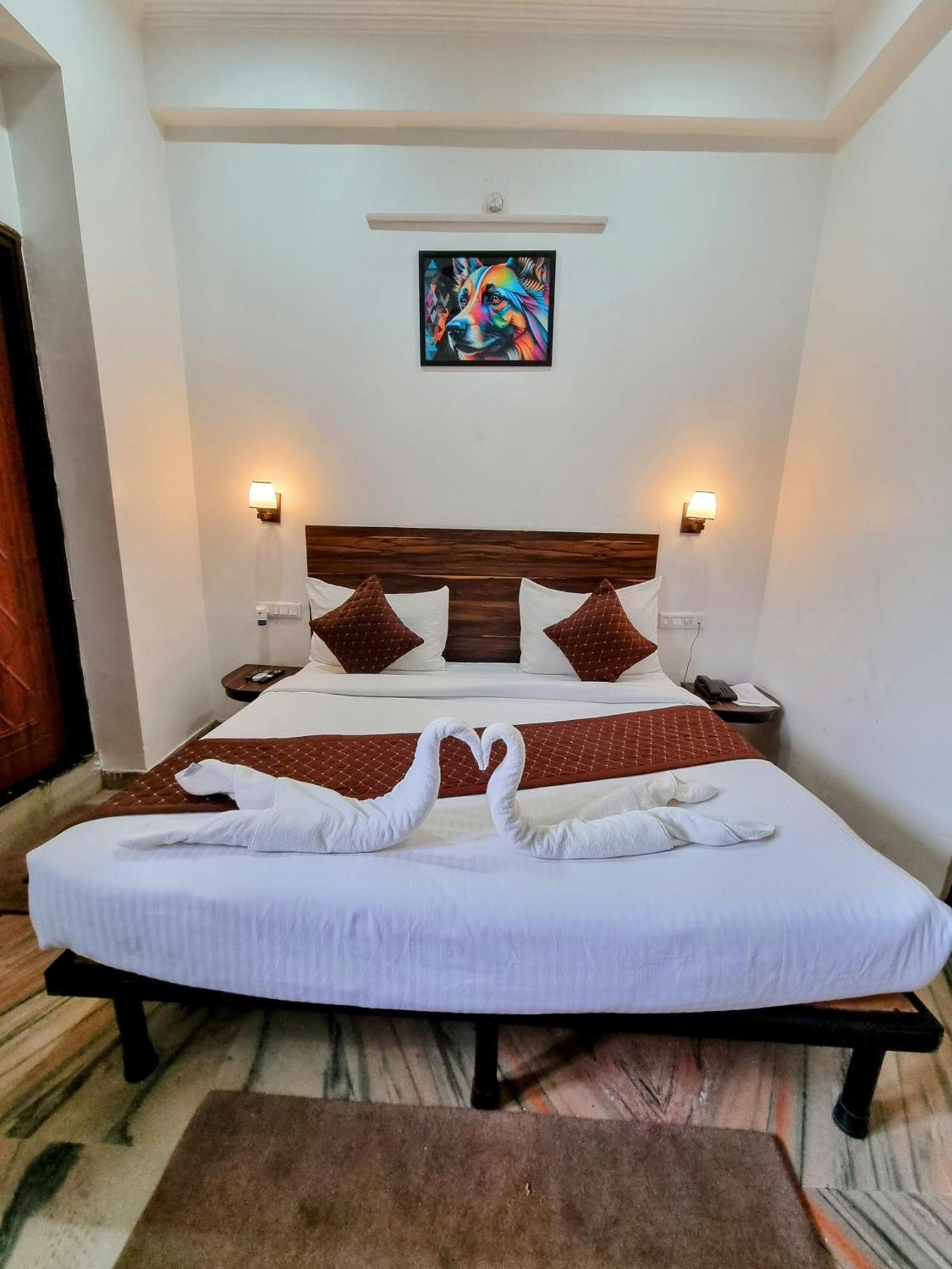 Hotel Sangam View Prayagraj Extérieur photo