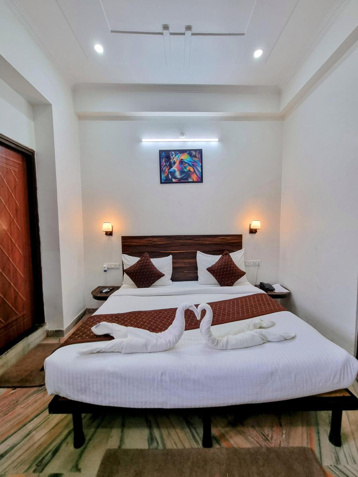 Hotel Sangam View Prayagraj Extérieur photo