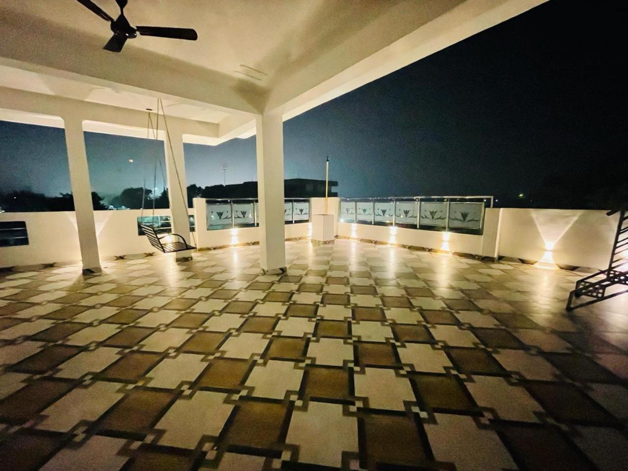Hotel Sangam View Prayagraj Extérieur photo